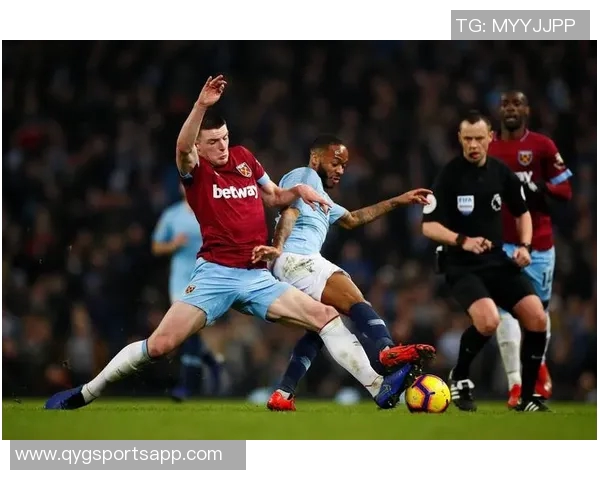 四大豪门争抢阿尔克马尔19岁中场新星斯米特